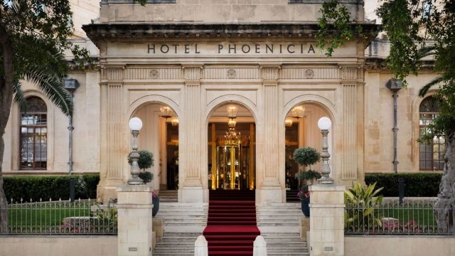 The grand entrance of The Phoenicia Malta